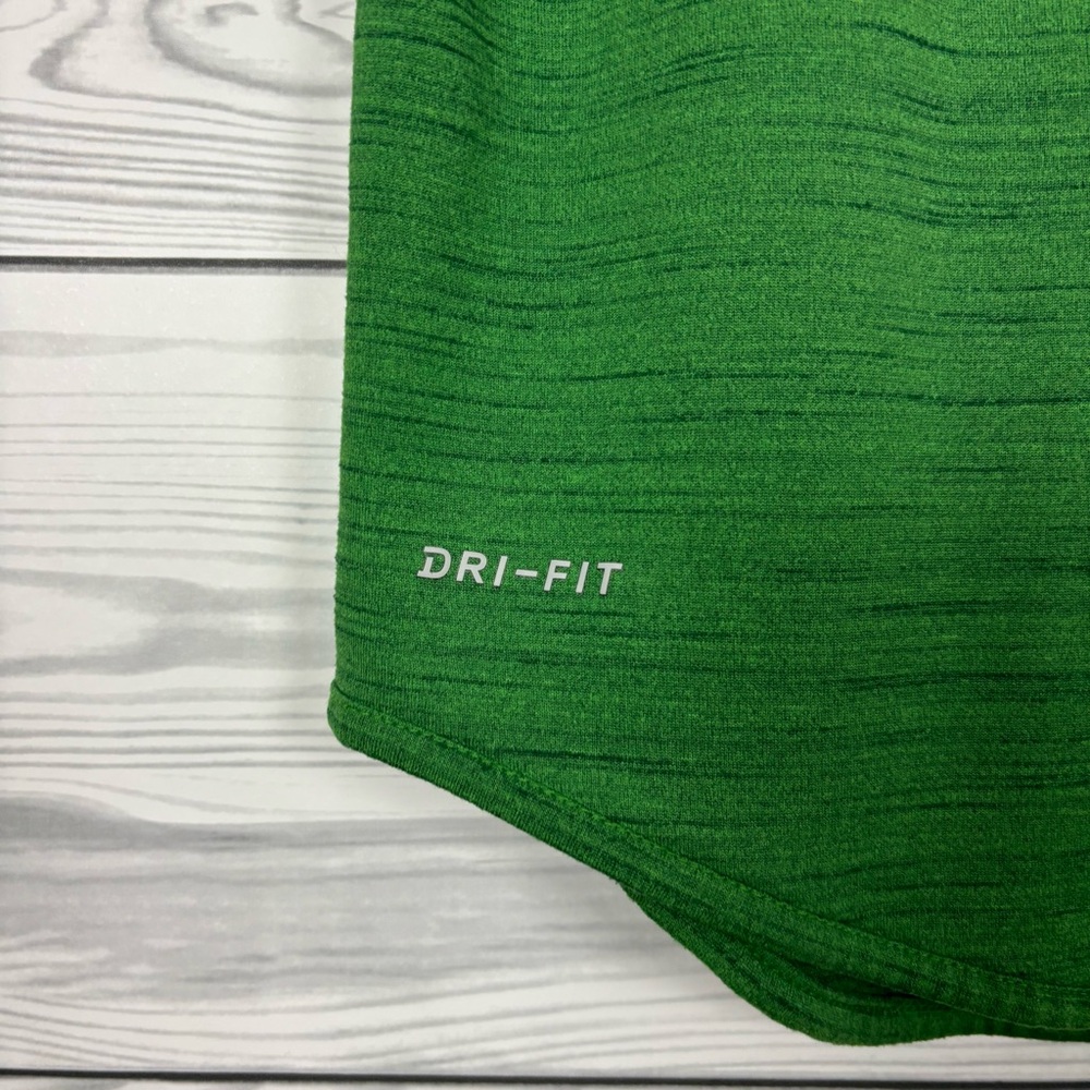 Nike Men’s Oregon Ducks Dri-Fit Short Sleeve T-Shirt Size Large - Picture 2 of 9